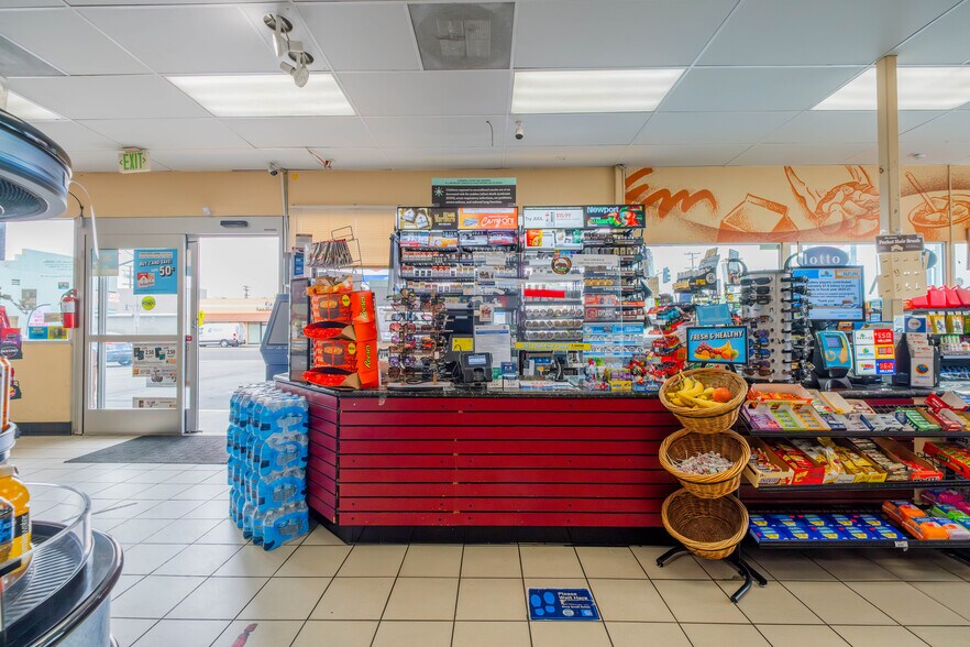 More Photos Of 5740 Atlantic Ave, Long Beach Service Station For Sale