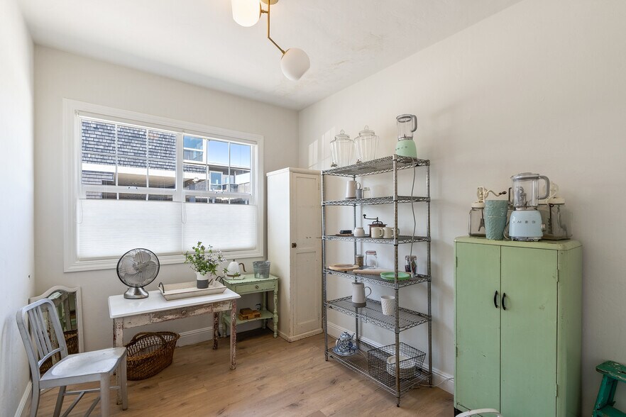 More Photos Of 125-131 Camino Alto, Mill Valley Office For Lease