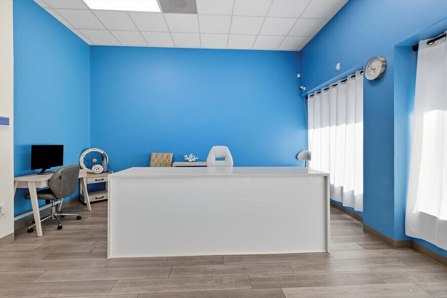 More Photos Of 2030 Thomasville Rd, Tallahassee Unknown For Lease