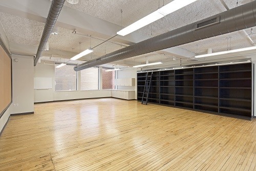 More Photos Of 22 E Washington St, Indianapolis Office For Lease