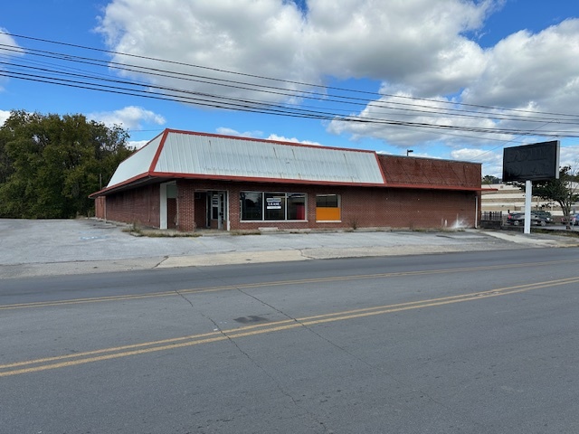 Primary Photo Of 110 Burkesville Rd, Albany Freestanding For Lease