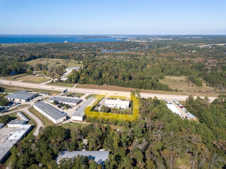 More Photos Of 12603 Highway 105 W, Conroe Office For Sale