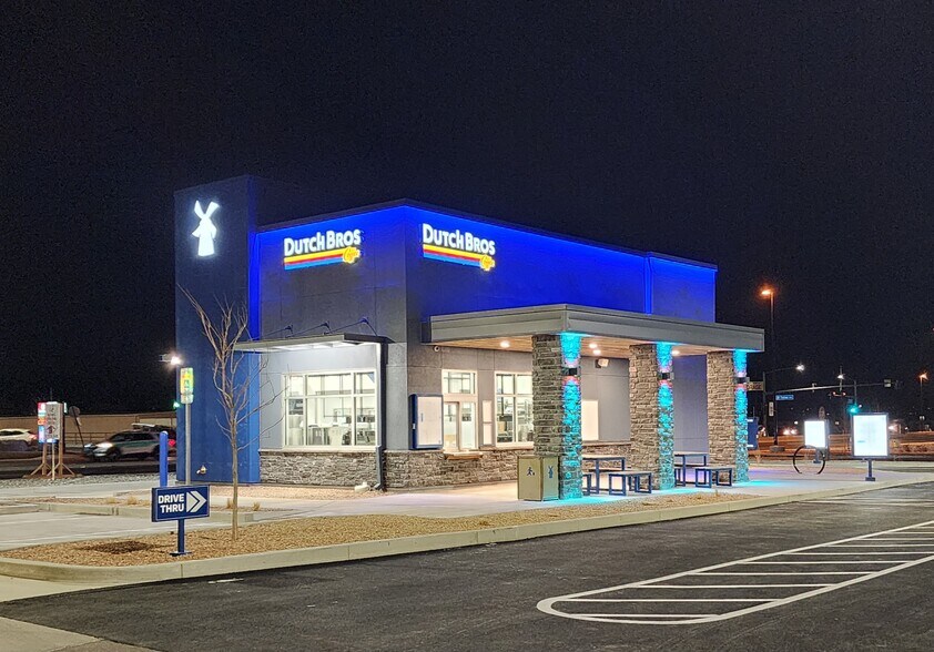 More Photos Of 498 Sparn St, Grand Junction Fast Food For Sale