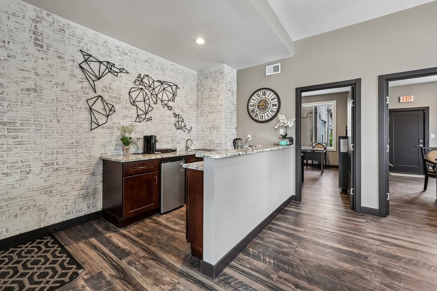 More Photos Of 63 Union Blvd, Wallington Office For Lease