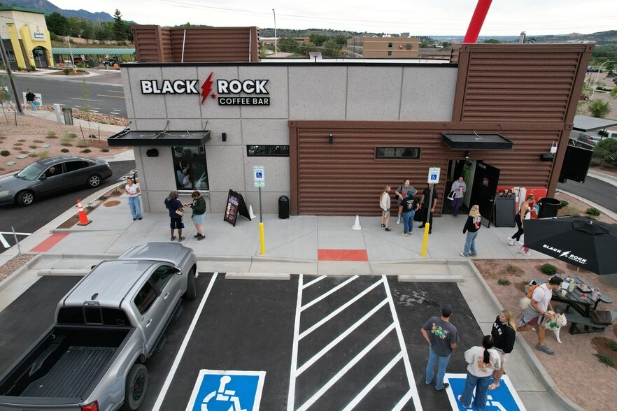 More Photos Of 2933 Sage St, Colorado Springs General Retail For Sale