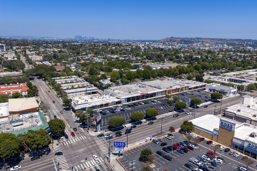 More Photos Of 3000-3130 S Sepulveda Blvd, Los Angeles Unknown For Lease