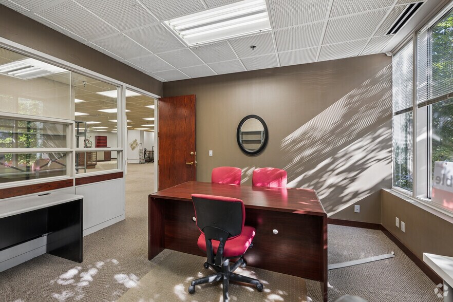 More Photos Of 300 Walnut St, Des Moines Apartments For Sale