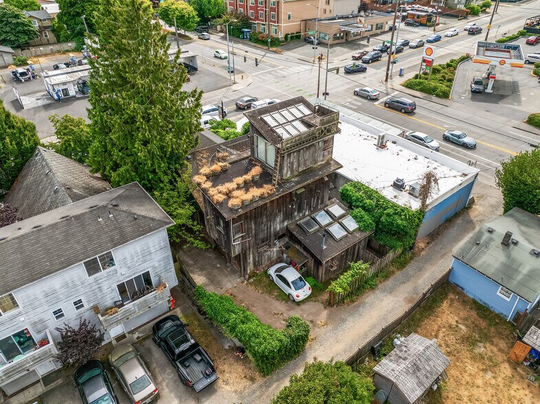 More Photos Of 652 NW 85th St, Seattle Apartments For Sale