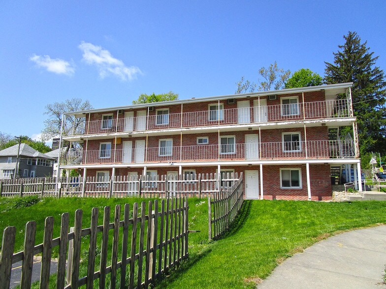 Primary Photo Of 3027 Chicago Cir, Omaha Apartments For Sale