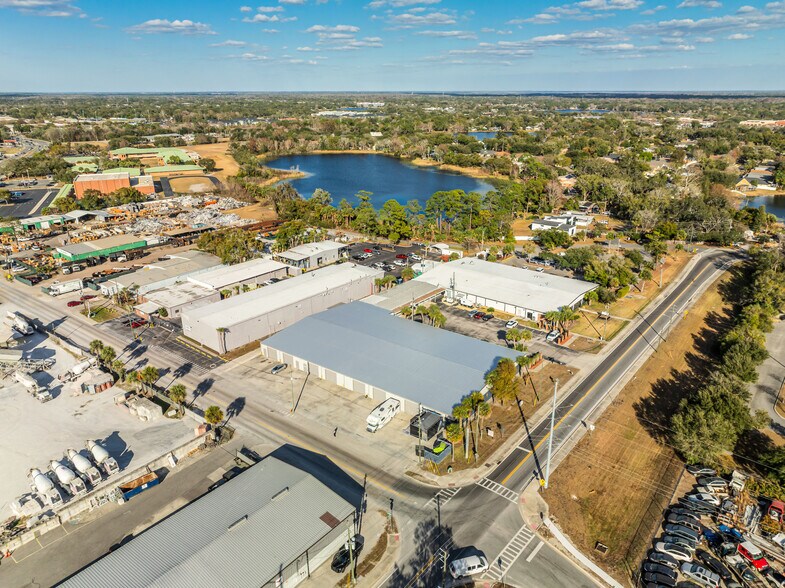 More Photos Of 440 Plumosa Ave, Casselberry Warehouse For Lease