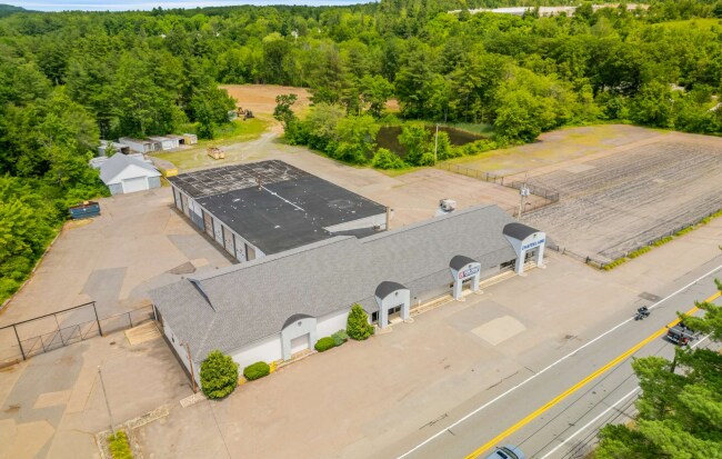 More Photos Of 199 Massachusetts Ave, Lunenburg Auto Dealership For Sale