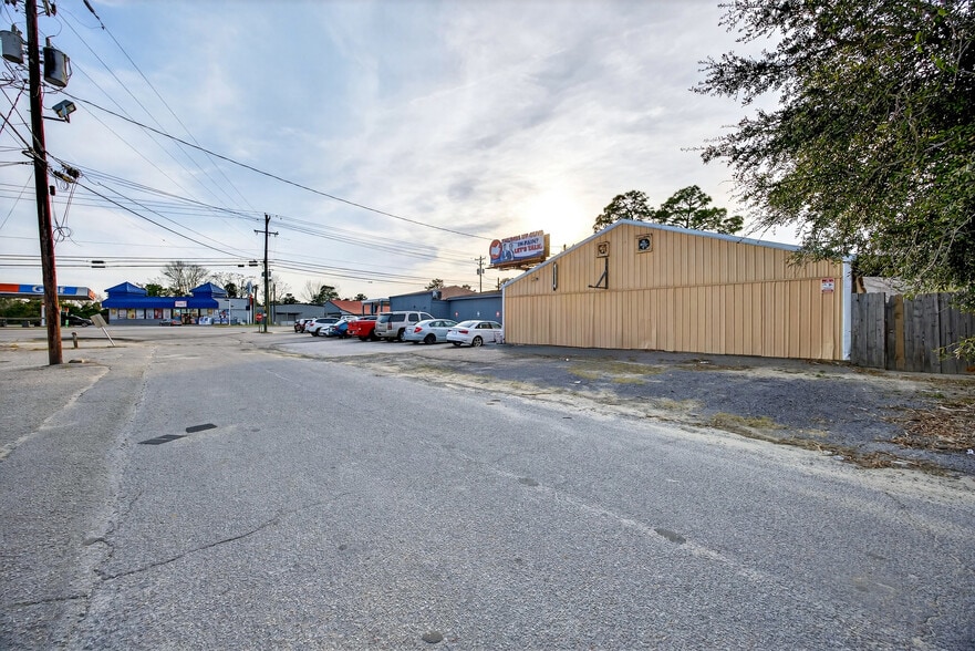 More Photos Of 4350 Augusta Rd, Lexington Restaurant For Sale