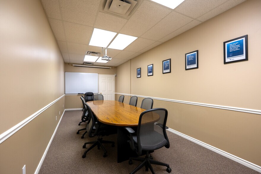 More Photos Of 5492 Production Blvd, Surrey Warehouse For Sale