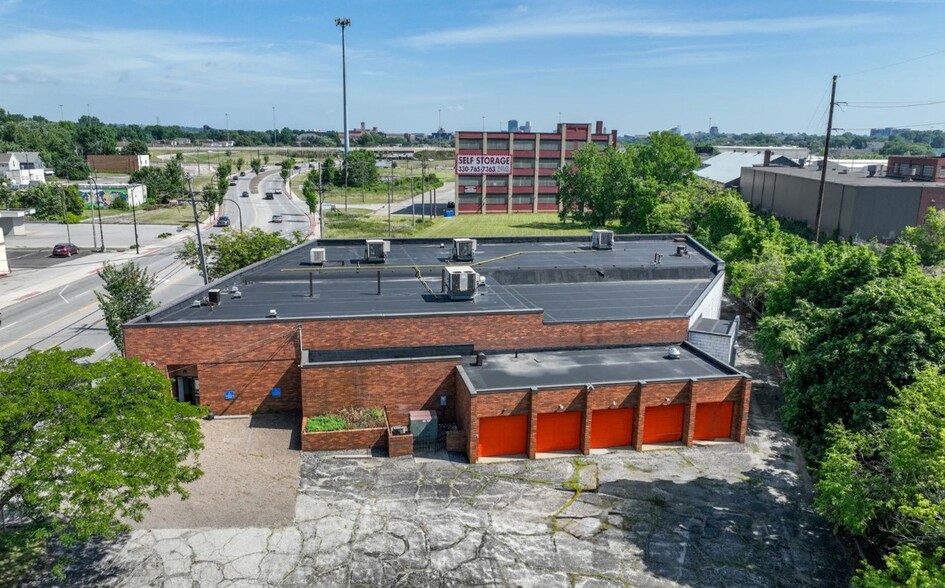 Primary Photo Of 1063 S Main St, Akron Light Distribution For Sale