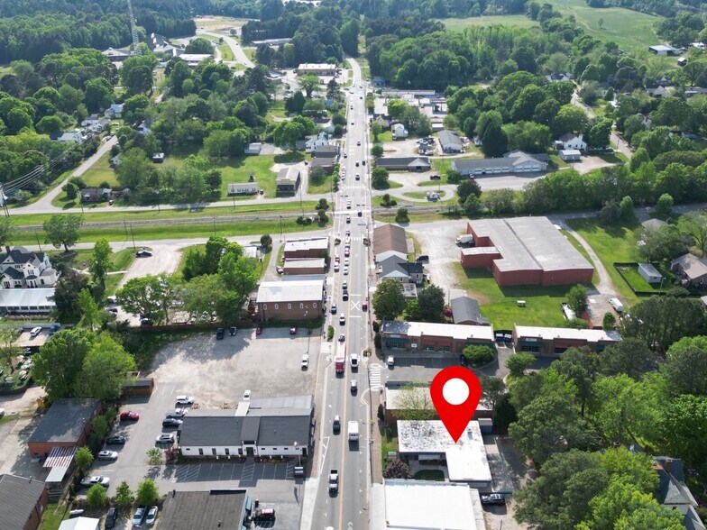 More Photos Of 141 E Main St, Youngsville Medical For Sale