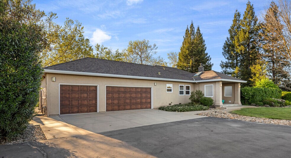 More Photos Of 10675 Valensin Rd, Galt Winery Vineyard For Sale