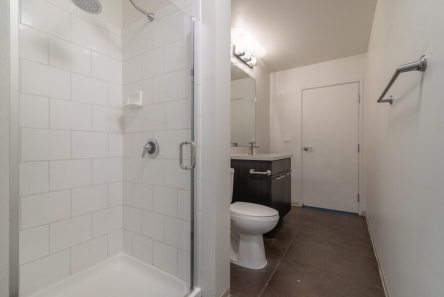 More Photos Of 610 S Main St, Los Angeles Apartments For Lease