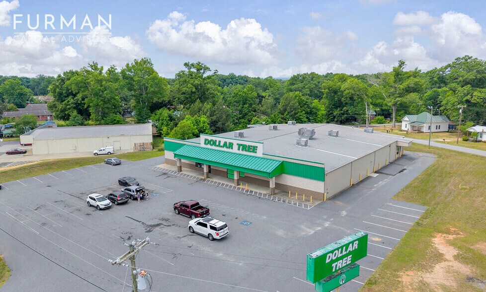More Photos Of 9710 Highway 81 S, Iva Freestanding For Sale