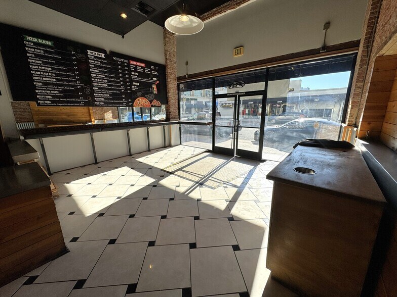 More Photos Of 223-231 E 9th St, Los Angeles Storefront For Lease
