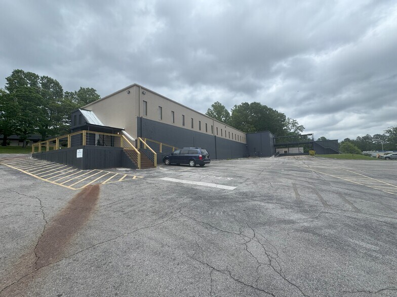 More Photos Of 140 Research Blvd, Madison Coworking Space