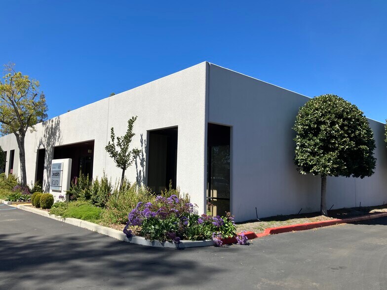 More Photos Of 3350 Scott Blvd, Santa Clara Research And Development For Lease
