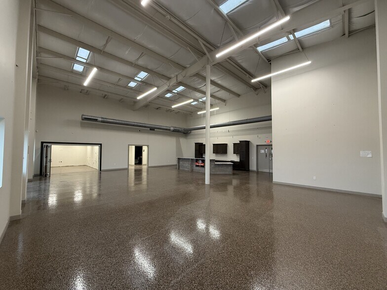 More Photos Of 4340 420th St SE, Iowa City Industrial For Sale