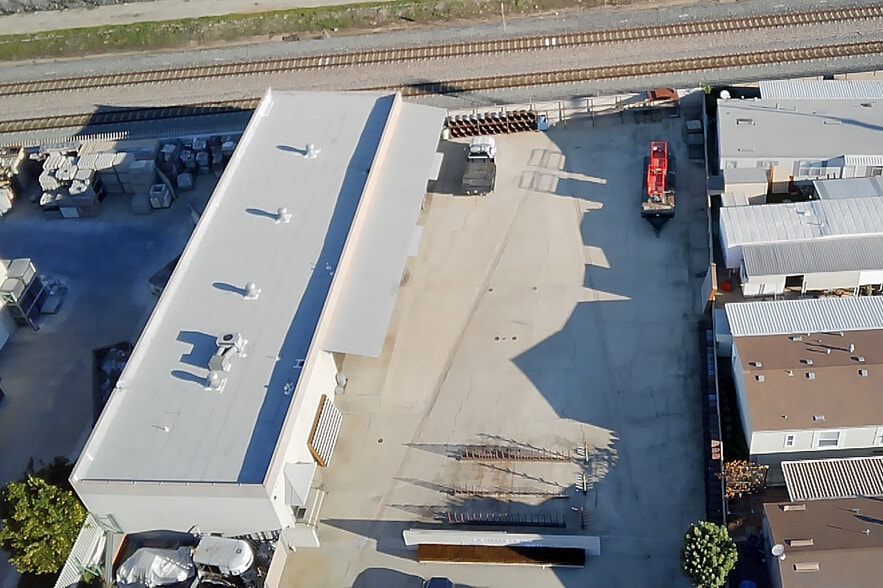 Primary Photo Of 2705 Sierra Way, La Verne Industrial For Lease