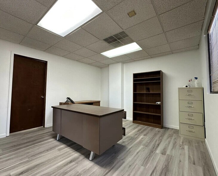 More Photos Of 3305 W Interstate 20, Midland Office For Lease