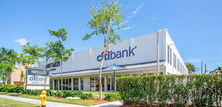 Primary Photo Of 9171 S Dixie Hwy, Pinecrest Freestanding For Lease