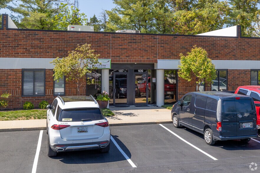 More Photos Of 101-113 Gibralter Ave, Annapolis Flex For Lease