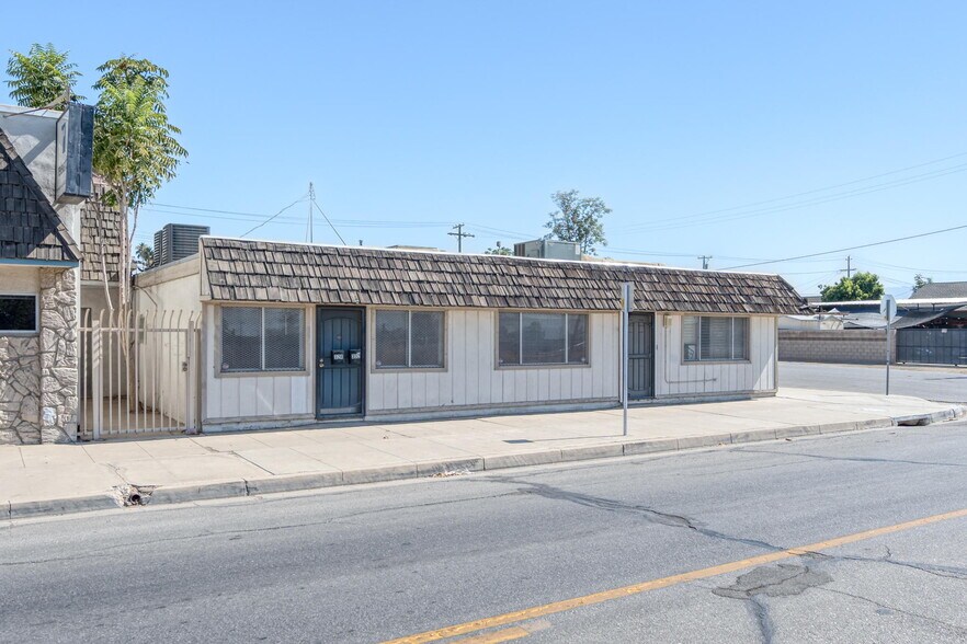 More Photos Of 320 Kentucky St, Bakersfield Manufacturing For Sale