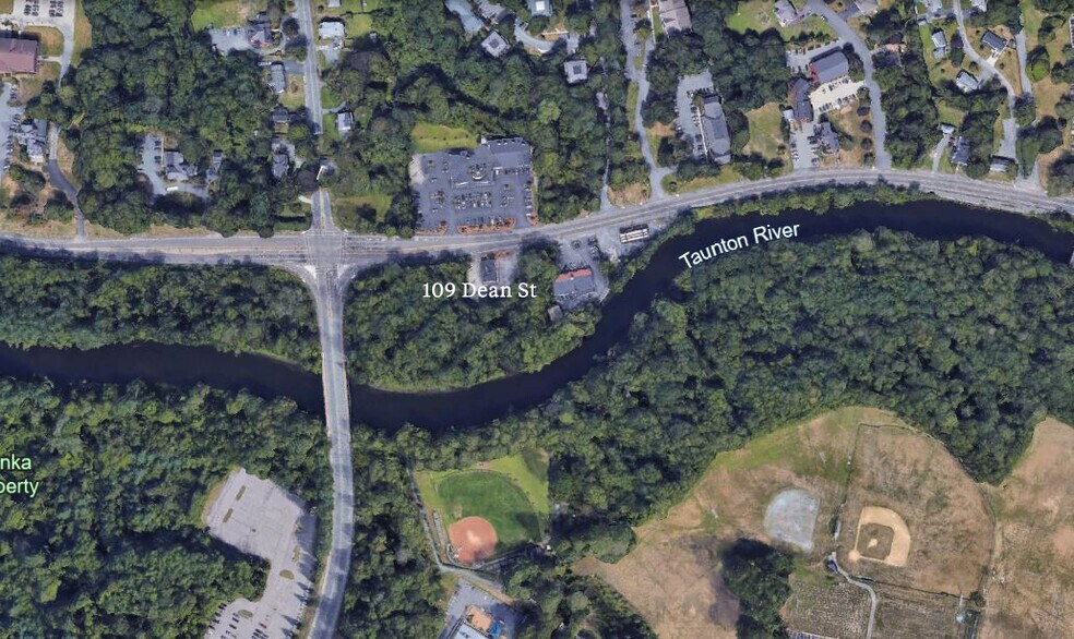 More Photos Of 109 Dean St, Taunton Medical For Sale