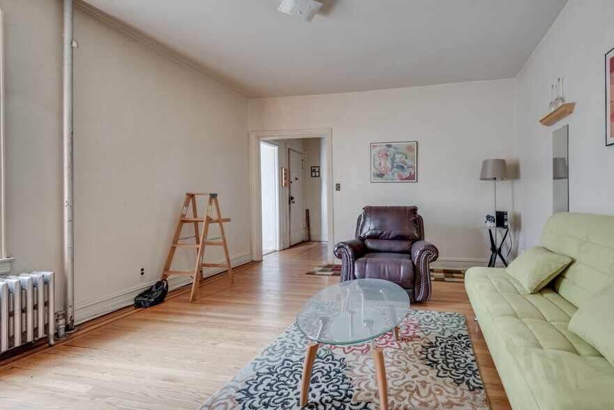 More Photos Of 87-87 116th St, Richmond Hill Multifamily For Sale