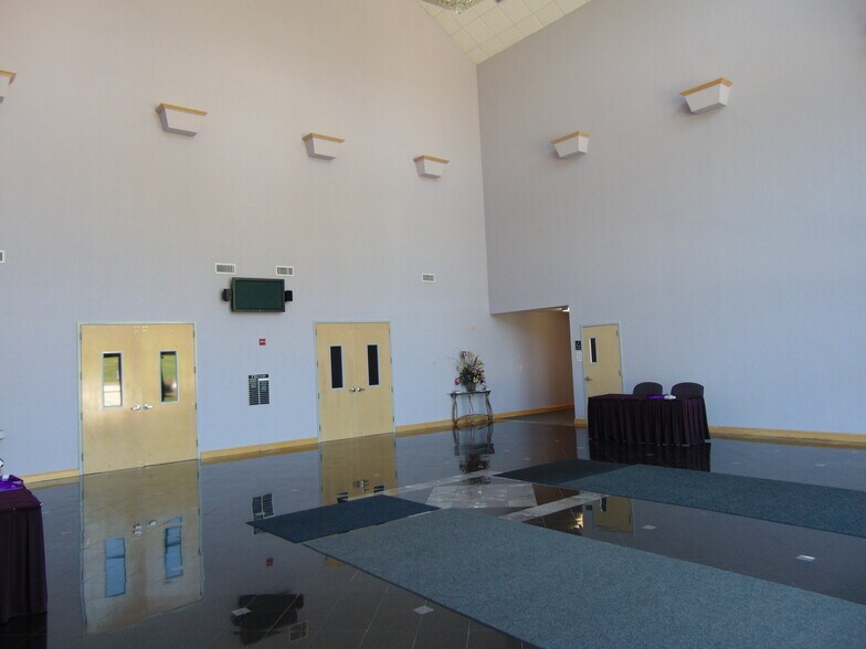 More Photos Of 1170 N Hairston Rd, Stone Mountain Religious Facility For Sale