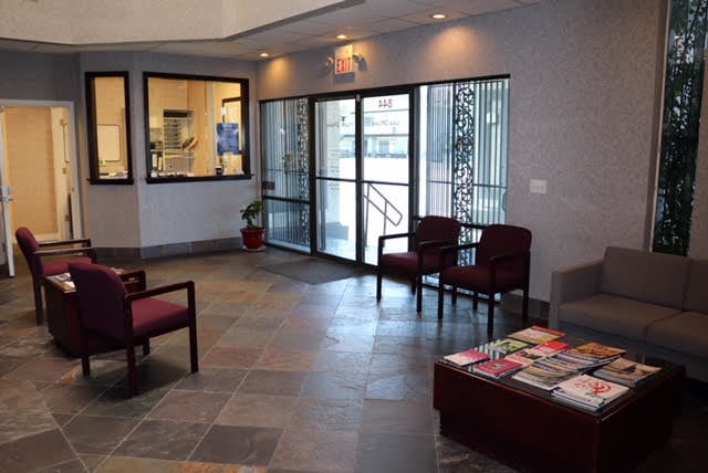 More Photos Of 844 E Sahara Ave, Las Vegas Loft Creative Space For Lease