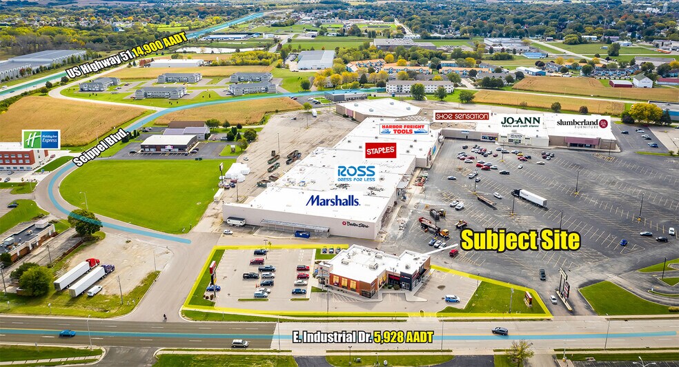 More Photos Of 115 Industrial Dr, Beaver Dam Restaurant For Lease