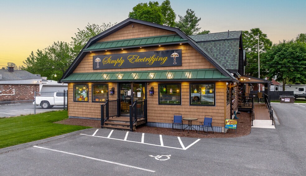 More Photos Of 2511 Boston Rd, Wilbraham Freestanding For Sale