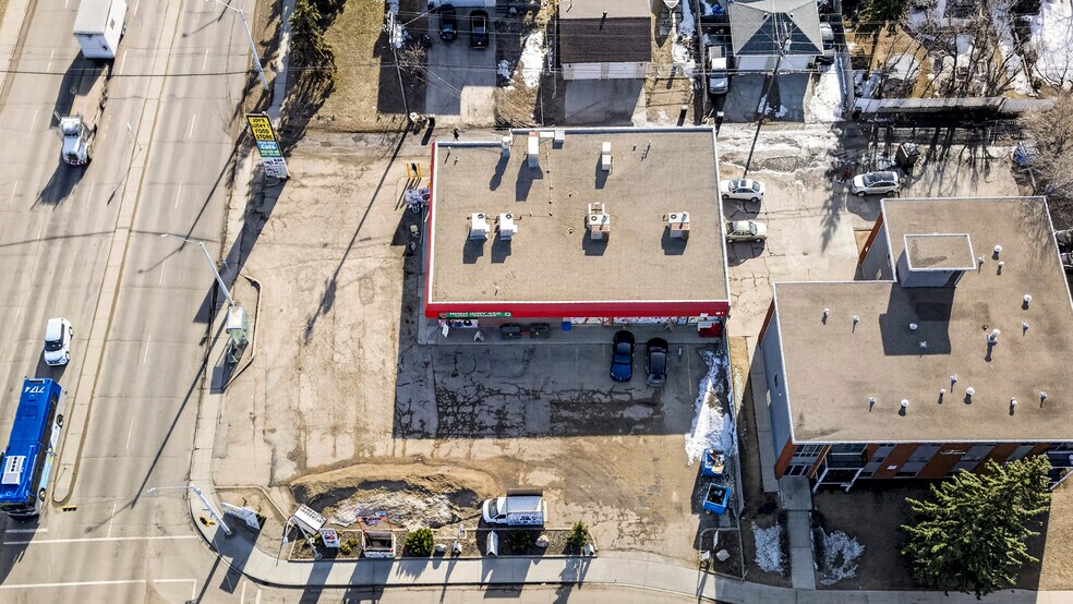 More Photos Of 10639 156th St NW, Edmonton Storefront For Sale