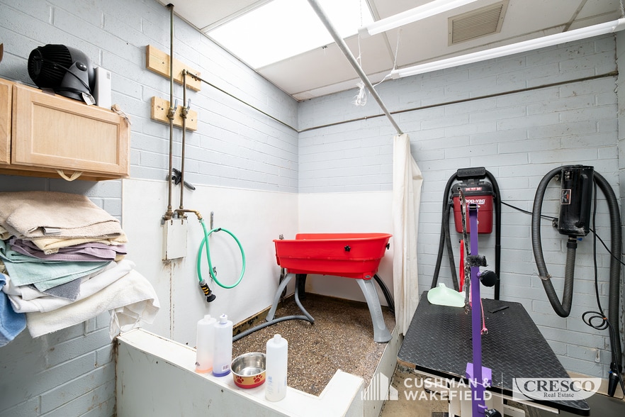 More Photos Of 3525 Warren Rd, Cleveland Storefront For Sale