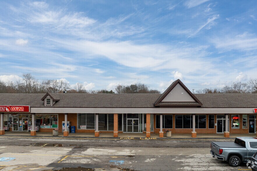 More Photos Of 200-260 N Main St, Rittman General Retail For Sale