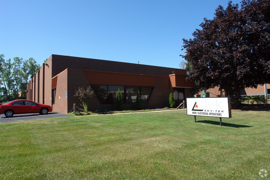 More Photos Of 35585 Industrial Rd, Livonia Warehouse For Sale