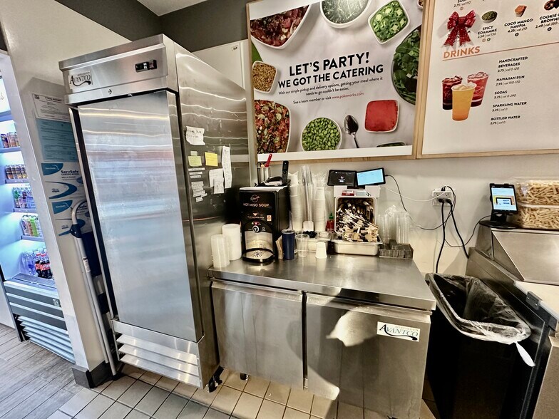 More Photos Of 370-400 Post Rd E, Westport General Retail For Lease