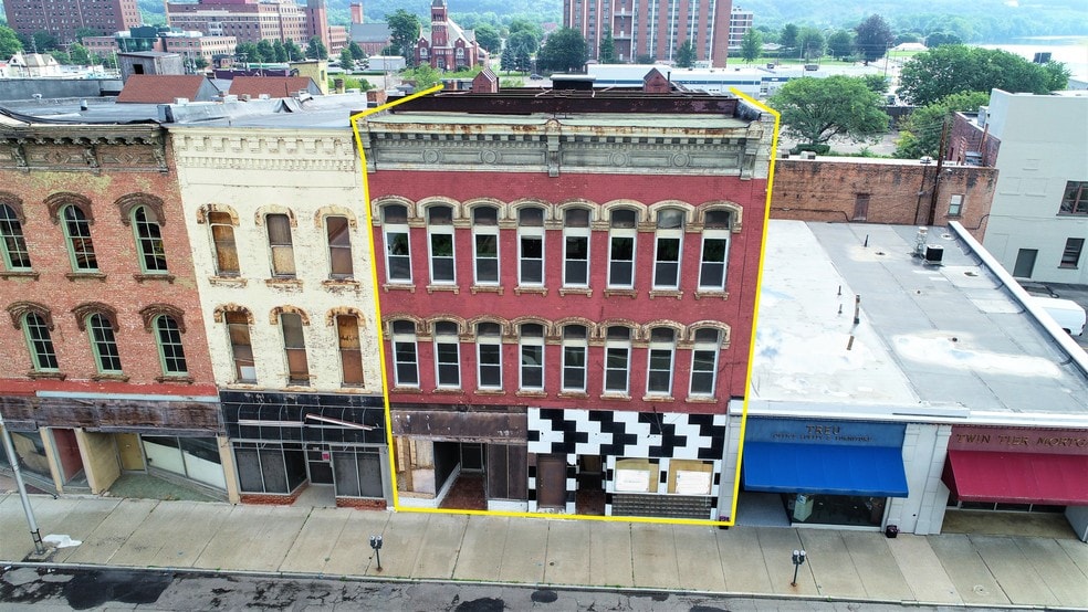 More Photos Of 112-114 Lake St, Elmira Storefront Retail Residential For Lease