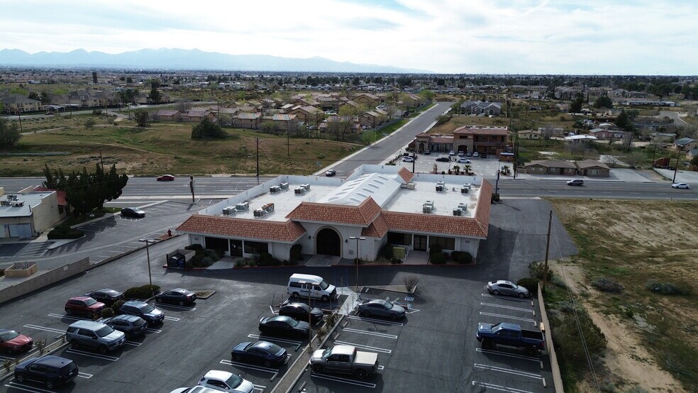 More Photos Of 14075 Hesperia Rd, Victorville Medical For Sale