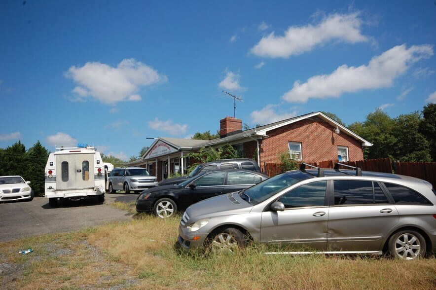 More Photos Of 13387 Elk Run Rd, Bealeton Auto Dealership For Sale