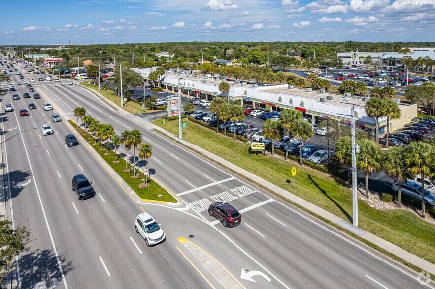 More Photos Of 1201-1275 Airport Pulling Rd S, Naples General Retail For Lease
