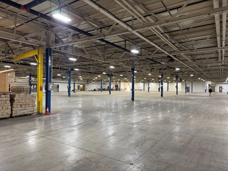 More Photos Of 1400 Worden Rd, Wickliffe Warehouse For Sale