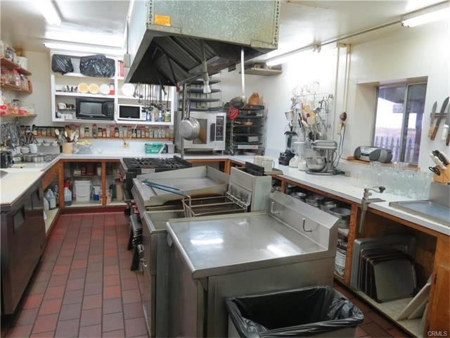 More Photos Of 45650 State Highway 139, Tulelake Restaurant For Sale