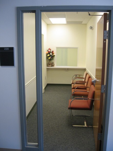 More Photos Of 44355 Premier Plaza, Ashburn Office For Sale