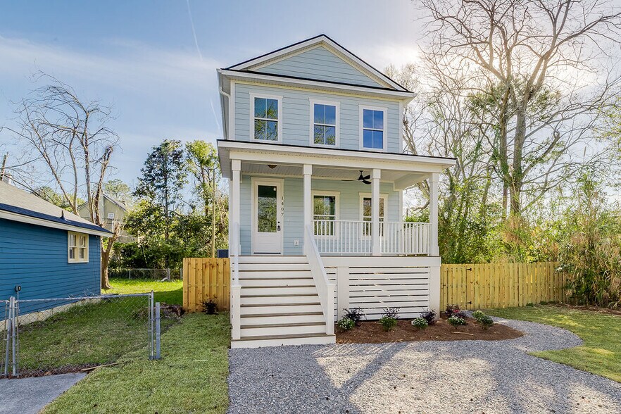 More Photos Of , Savannah Specialty For Sale